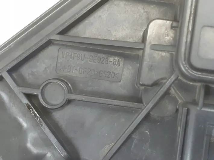 Ford Focus MK2 II 1.6 16V PRZEPUSTNICA VP4F9U-9E928-BA
