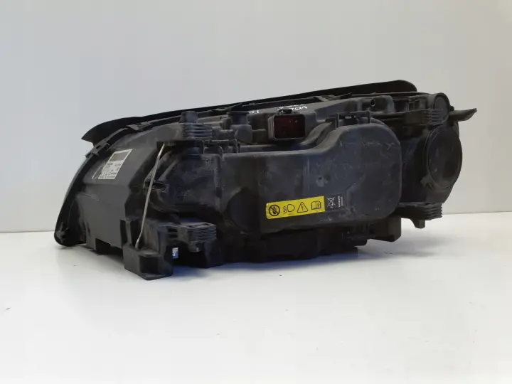 Volvo S80 II V70 III XENON PRZEDNIA LAMPA PRAWA prawy przód EUROPA 31353533