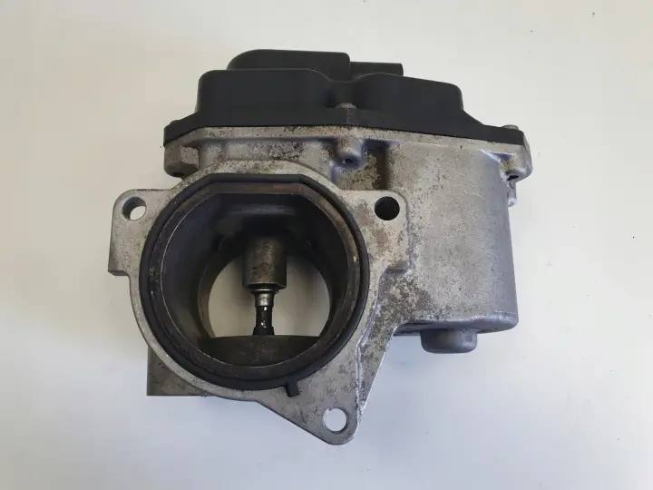VW Passat B6 2.0 TDI ZAWÓR EGR 03L131501K