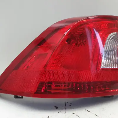 Volvo S60 II 10-13r TYLNIA TYLNA LAMPA LEWA lewy tył ŁADNA 30796267