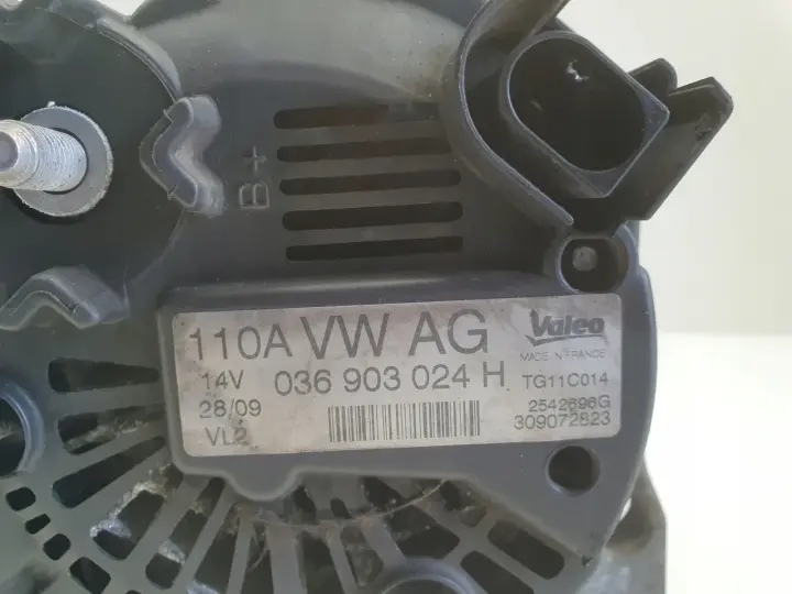 VW Golf VI 1.4 16V ALTERNATOR 036903024H 110A valeo