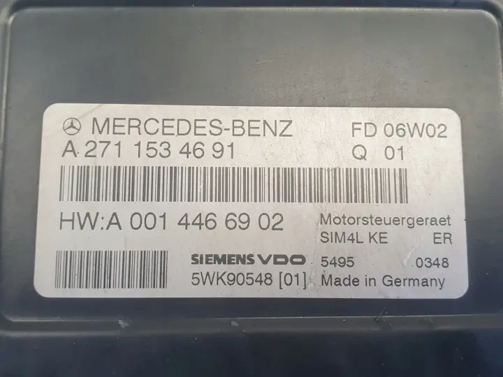 Mercedes W203 1.8 K STEROWNIK SILNIKA A2711534691