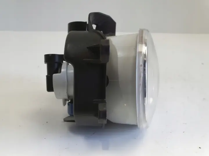 Toyota Yaris III 11-20r PRZEDNI HALOGEN LEWY PRZÓD kierowcy 81220-02110