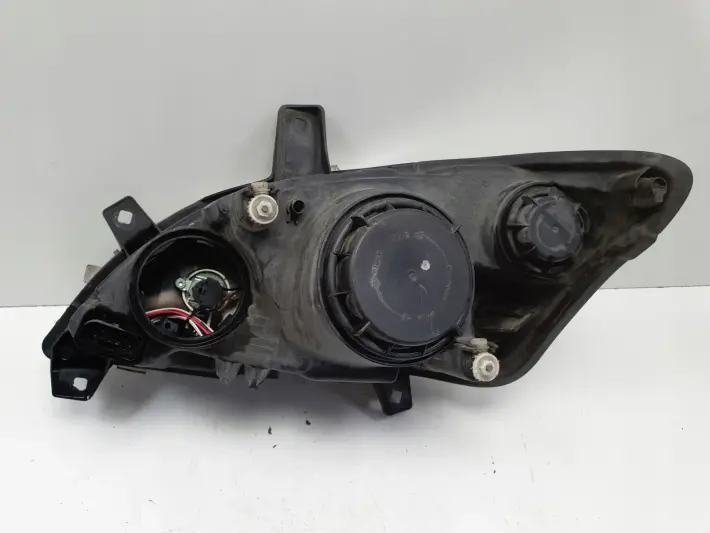 Mercedes Vito Viano W639 LIFT PRZEDNIA LAMPA PRAWA prawy przód A6398201961