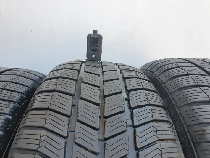 4x OPONY ZIMOWE Barum Polaris 3 255/55 R18 109H