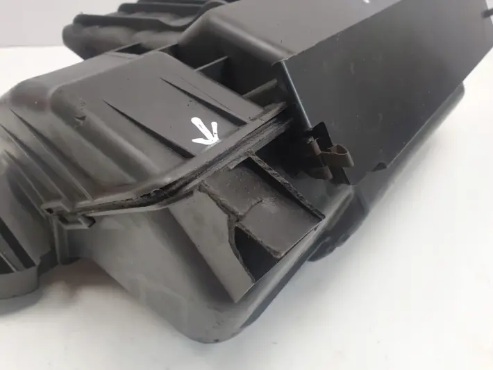 Porsche Boxster 986 2.5 B OBUDOWA FILTRA POWIETRZA