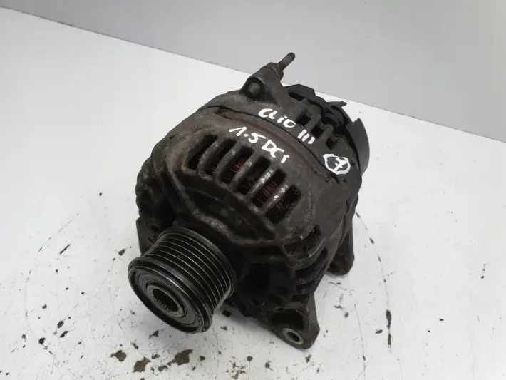 Renault Clio III 1.5 DCI ALTERNATOR bosch 0124425037