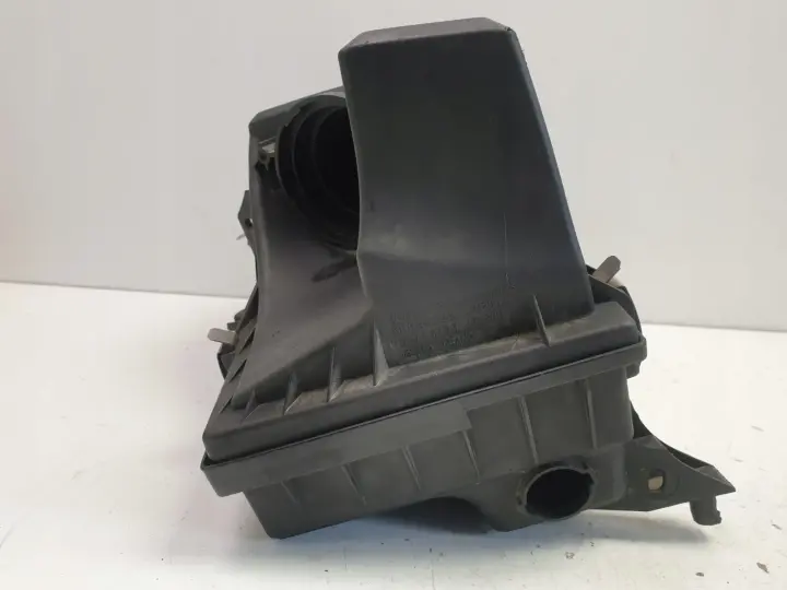 Volvo S40 V40 lift 1.9 D OBUDOWA FILTRA POWIETRZA