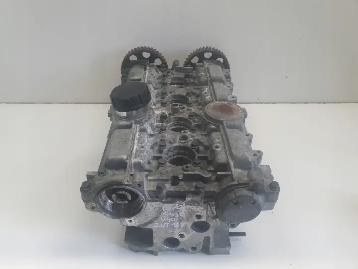 Volvo V40 S40 2.0 T GŁOWICA CYLINDRÓW wałki 1001770