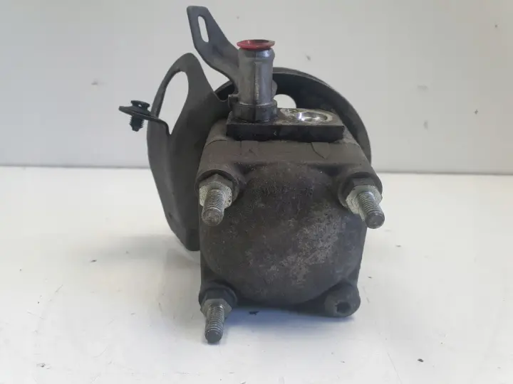 Volvo S80 II V70 III 2.4 D5 POMPA WSPOMAGANIA 31280320