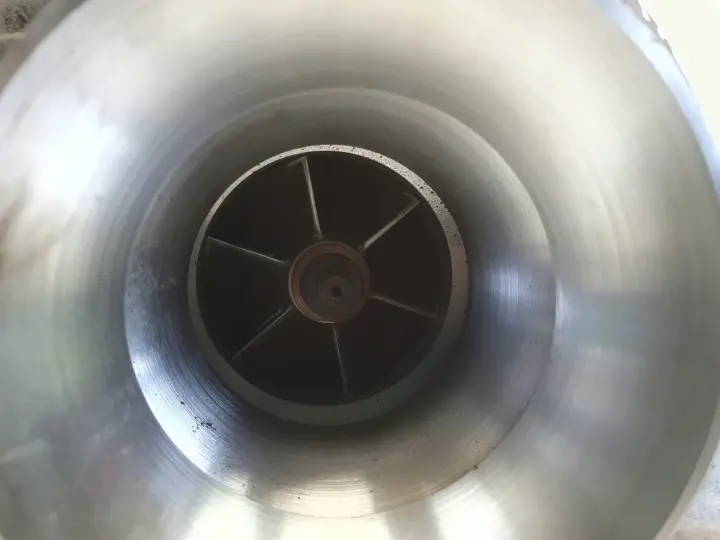 BMW F30 F31 2.0 D TURBOSPRĘŻARKA turbo 8519475