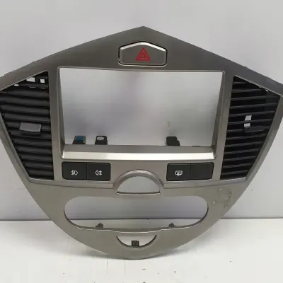 Kia Carens II ŚRODKOWA KONSOLA Kratka nawiewu