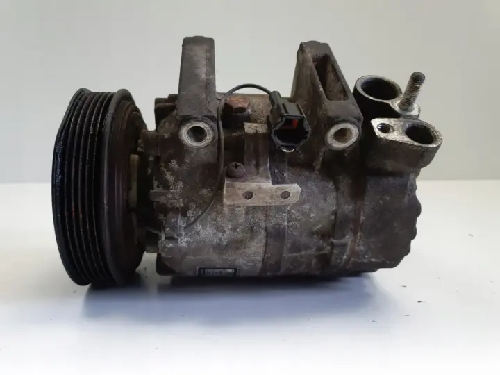 Nissan Primera P12 2.0 16V SPRĘŻARKA KLIMATYZACJI 92600-AU000