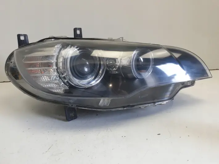 BMW X6 E71 PRZEDNIA LAMPA PRAWA przód 7179858