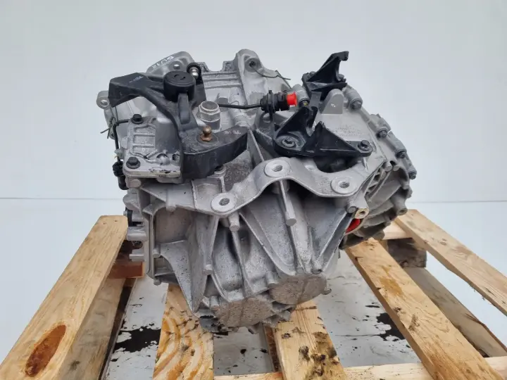 Volvo S60 II V60 2.0 D4 SKRZYNIA BIEGÓW manualna GU1R-7002-AEC