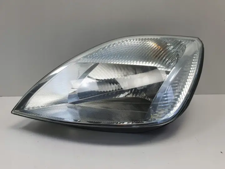 Ford Fiesta MK6 02-08r PRZEDNIA LAMPA LEWA LEWY PRZÓD anglik 2S6X-13W030-BJ