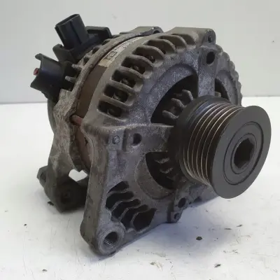 Volvo S40 II V50 2.0 D ALTERNATOR Denso AUTOELECTRO