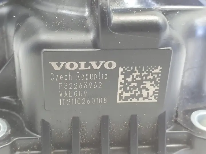Volvo V90 II S90 2.0 D5 OBUDOWA TERMOSTATU P32263962