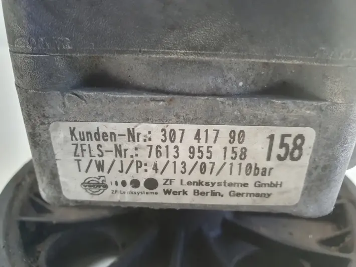 Volvo S60 I V70 II XC90 2.4 D5 POMPA WSPOMAGANIA 30741790