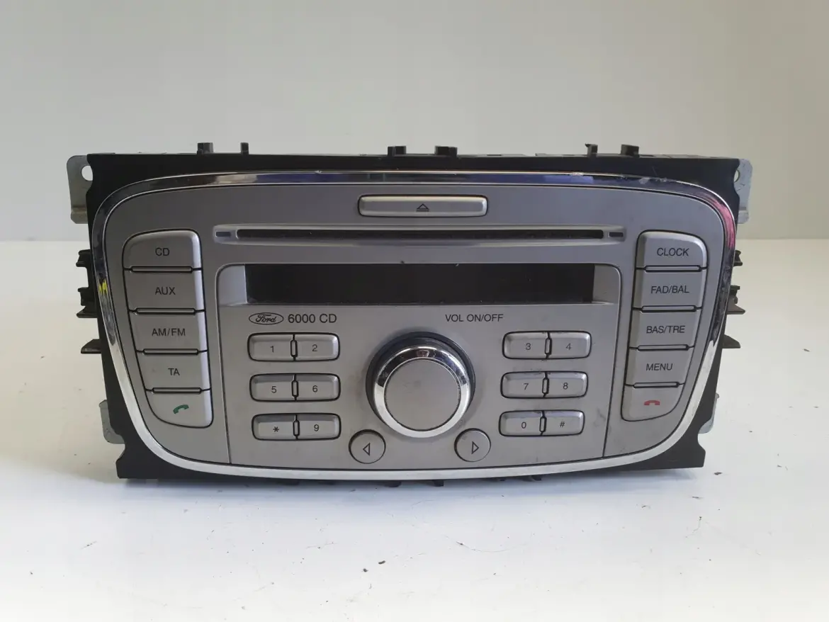 Ford Mondeo MK4 Focus mk2 RADIOODTWATRZACZ CD radio 8S7T-18C815-AC