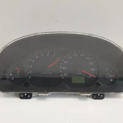 Mazda Tribute 2.0 16V LICZNIK ZEGARY Europa