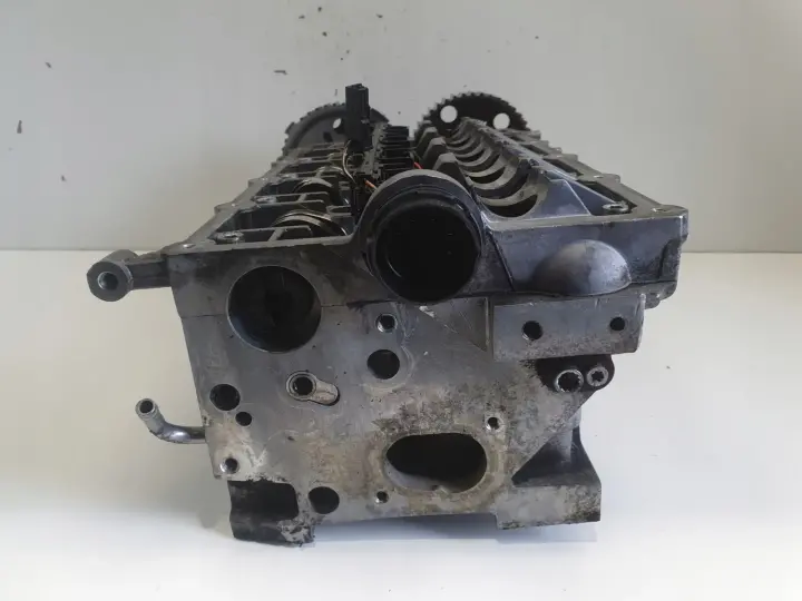 VW Passat B6 2.0 TDI GŁOWICA CYLINDRÓW 03G103373A
