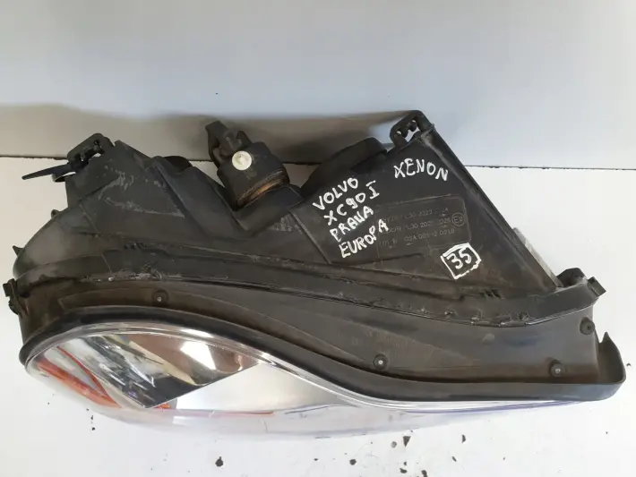 e8db3ef8295f4a32fa45c23ffb2a46e6.webp