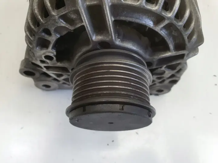 Audi A3 8L Golf IV 1.9 TDI ALTERNATOR bosch 0123515021 038903023L 90A