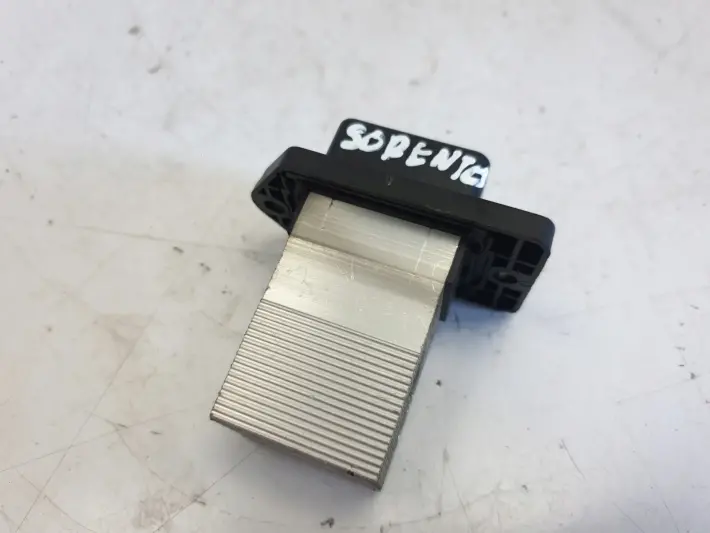 Kia Sorento II OPORNICA REZYSTOR DMUCHAWY