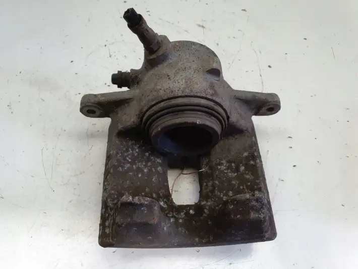 Mercedes W204 PRZEDNI ZACISK HAMULCOWY lewy przód KIEROWCY 295x28