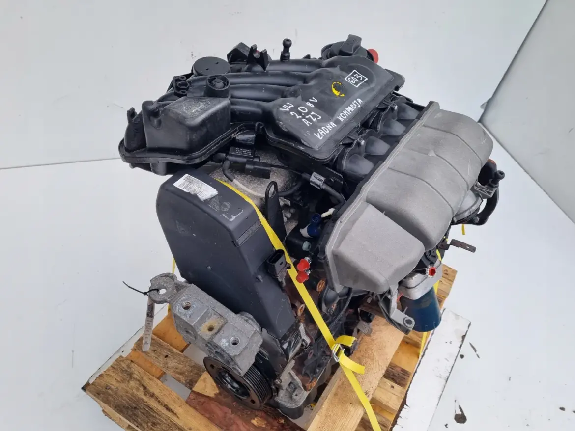 SILNIK KOMPLET VW Bora 2.0 8V 115KM ładny AZJ
