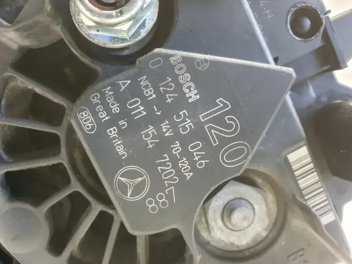 Mercedes W203 2.3 K ALTERNATOR 0124515046 120A bosch A0111547202