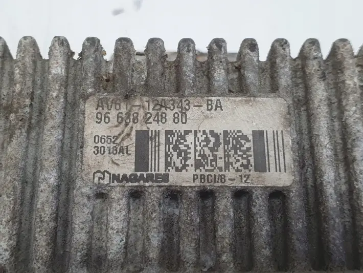 Peugeot 508 I Citroen C5 III PRZEKAŹNIK ŚWIEC ŻAROWYCH 9663824880