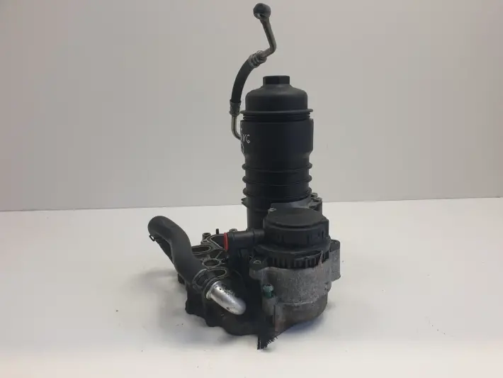 Audi A6 C6 2.7 TDI PODSTAWA FILTRA Oleju obudowa