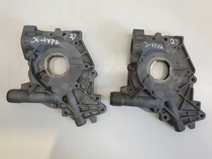 Jaguar X-Type 2.5 V6 POMPA OLEJU 10600071AB