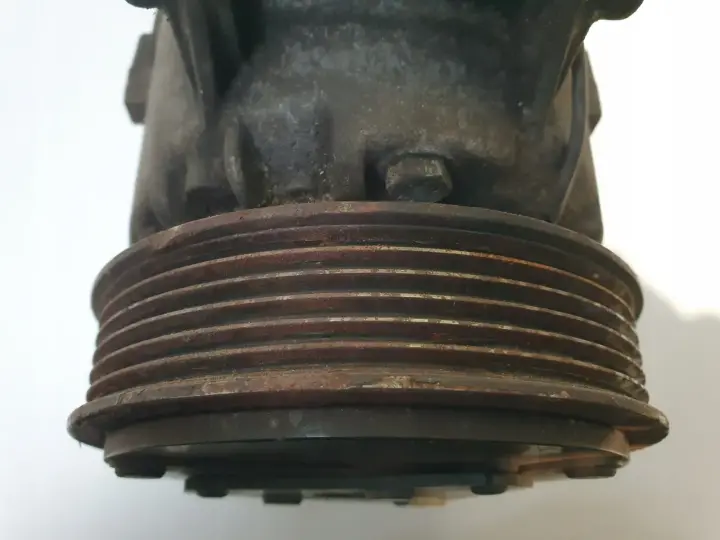 69977d120996e3f65224d3edd004dc63