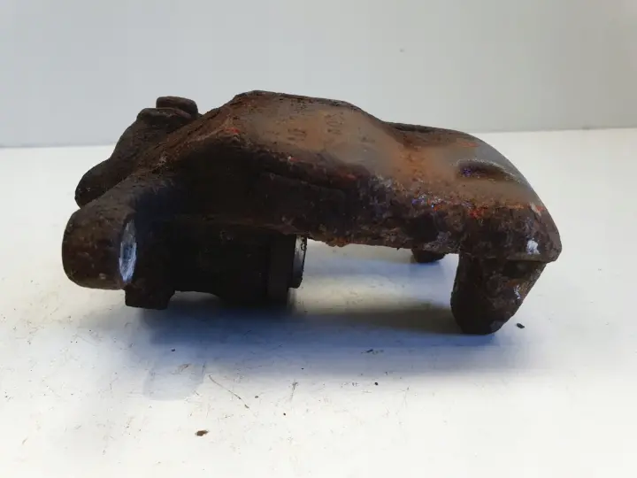 Renault Clio IV LEWY PRZEDNI ZACISK HAMULCOWY przód kierowcy L.P TRW