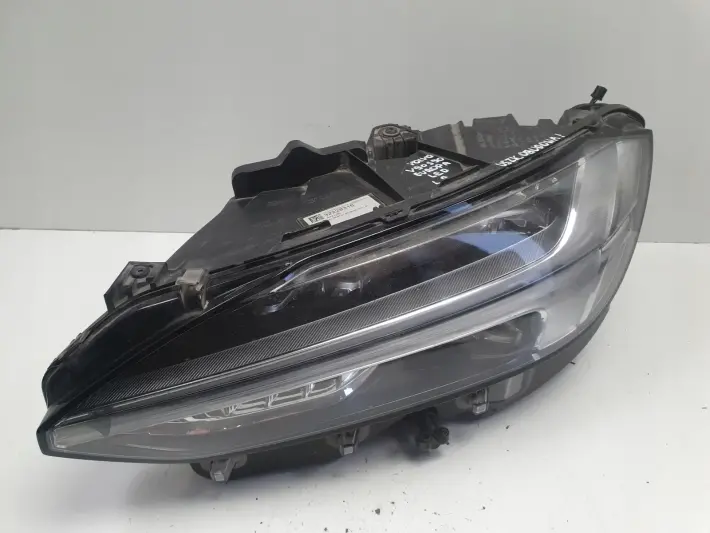 Volvo V90 S90 II PRZEDNIA LAMPA LEWA lewy przód FULL LED EUROPA 32228316