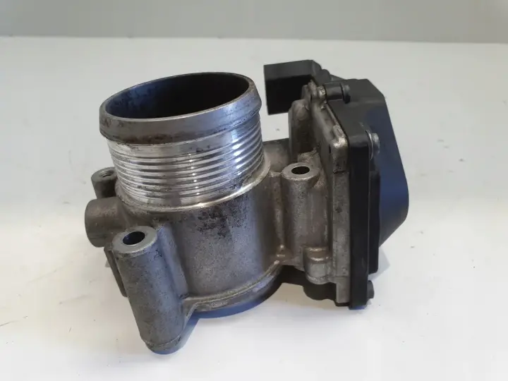Audi A6 C7 2.0 TDI PRZEPUSTNICA 03L128063R