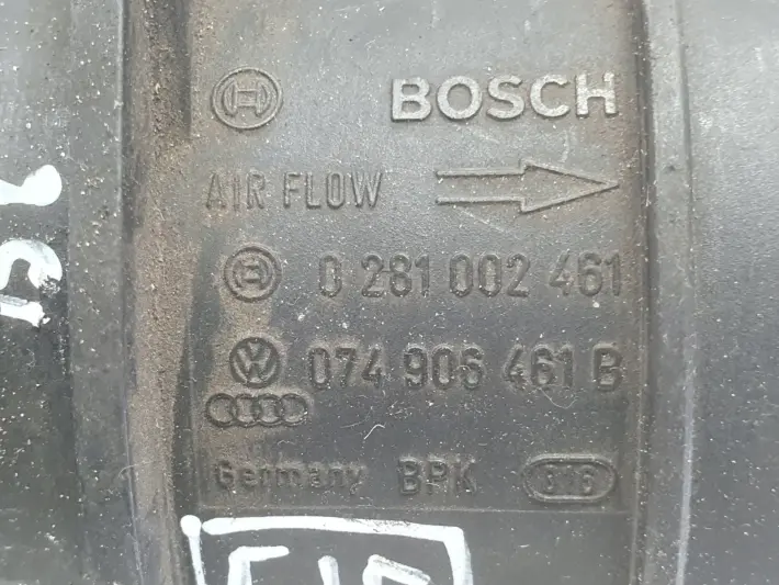 VW Passat B6 2.0 TDI PRZEPŁYWOMIERZ POWIETRZA 0281002461