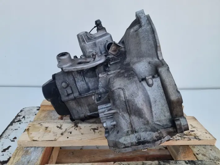 Opel Corsa E 1.4 16V SKRZYNIA BIEGÓW BFJS394 manualna MANUAL