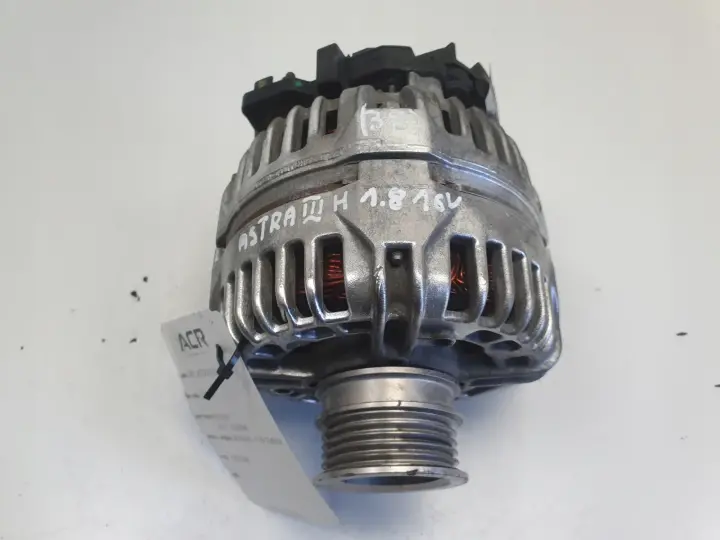 Opel Vectra C 1.8 16V ALTERNATOR bosch 0124425020 ZJ 100A