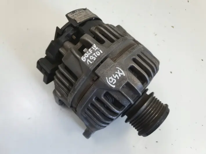 Audi A3 8L Golf IV 1.9 TDI ALTERNATOR bosch