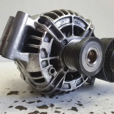 BMW E90 2.5 i ALTERNATOR bosch