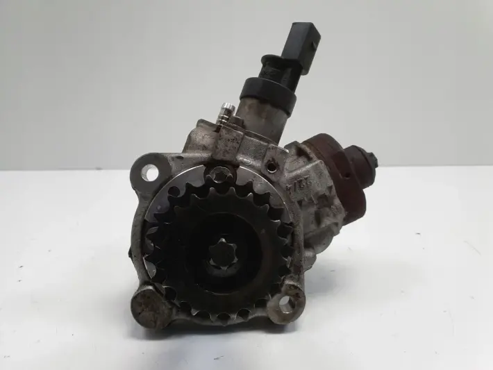 BMW E87 E90 E91 2.0 D N47 POMPA WTRYSKOWA paliwa 0445010506