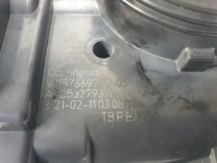 9527df9312eaf2aec6c203336b202a40