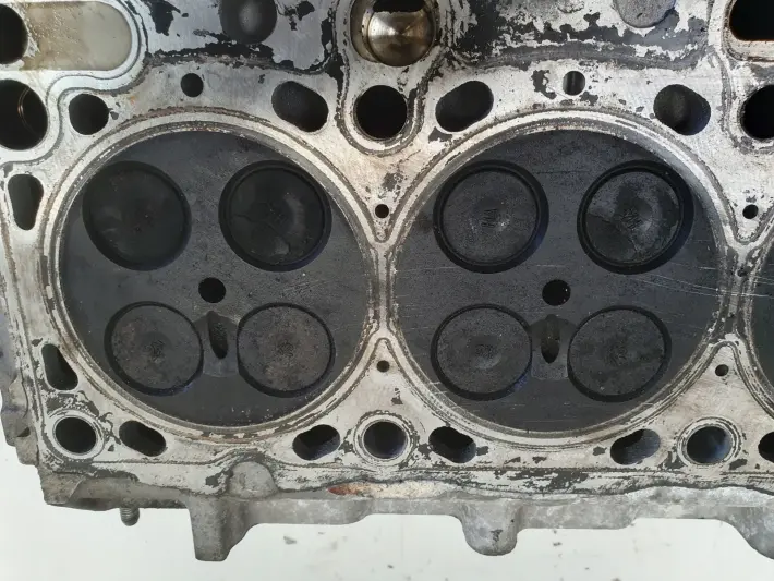 Mazda CX-7 CX7 2.2 CiTD GŁOWICA CYLINDRÓW R2AA10100