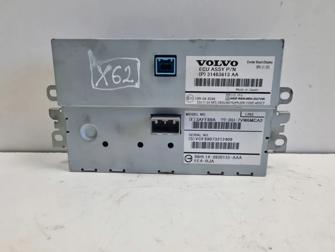 Volvo V40 II lift EKRAN NAWIGACJI Wyświetlacz monitor 31483613 31483613AA