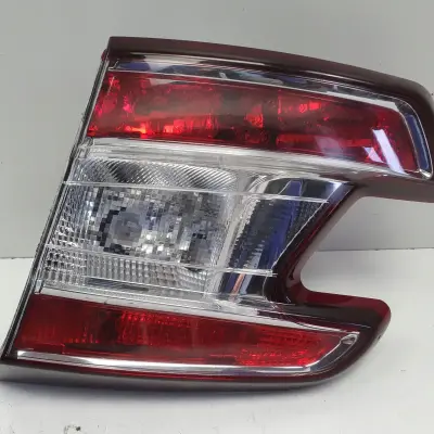 Renault Megane III kombi TYLNA LAMPA PRAWA prawy tył W KLAPE 265500027R