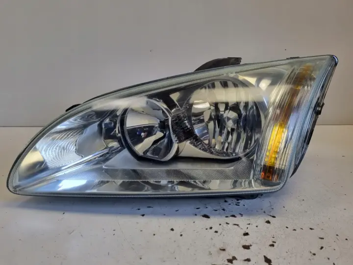 Ford Focus II MK2 PRZEDNIA LAMPA LEWA lewy przód ANGLIK